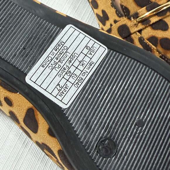 Obtaom Women's Pointy Toe Loafer Flat Comfortable Faux - Picture 4 of 6